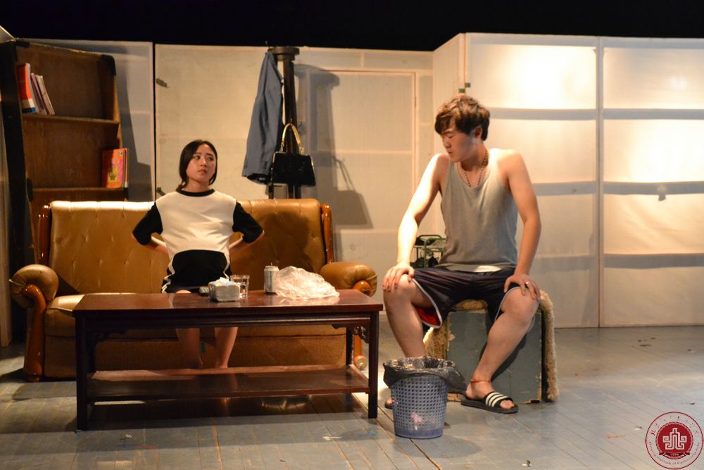 2014级表演系6班汇报演出感动落幕 2014级表演系6班汇报演出感动落幕