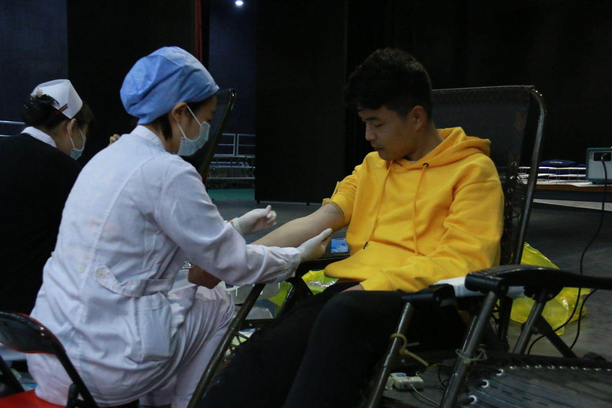 无偿献血 大爱无疆 无偿献血 大爱无疆