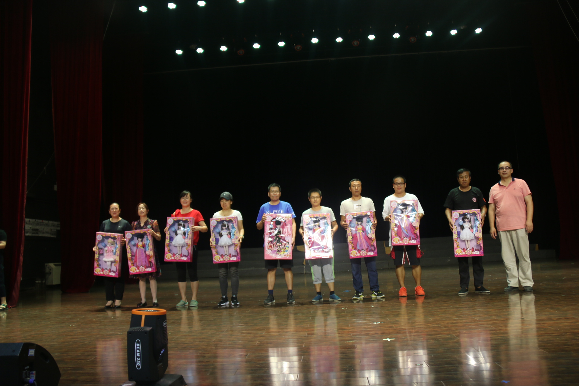 我院召开致28企业“未来之星”研修班保障人员表彰大会 我院召开致28企业“未来之星”研修班保障人员表彰大会