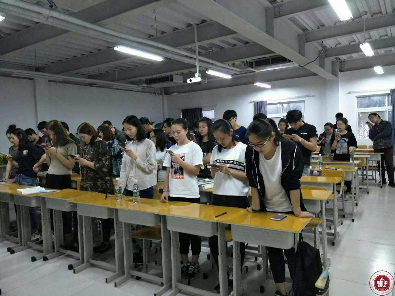 学生经典诵读 弘扬传统文化