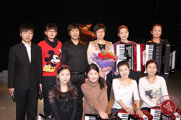 声乐与教育系钢琴和手风琴专业学生音乐会 声乐与教育系钢琴和手风琴专业学生音乐会