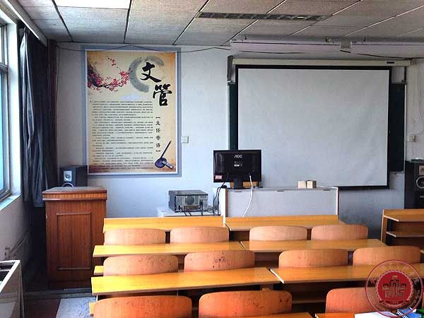 装扮教室文化　加强学风建设