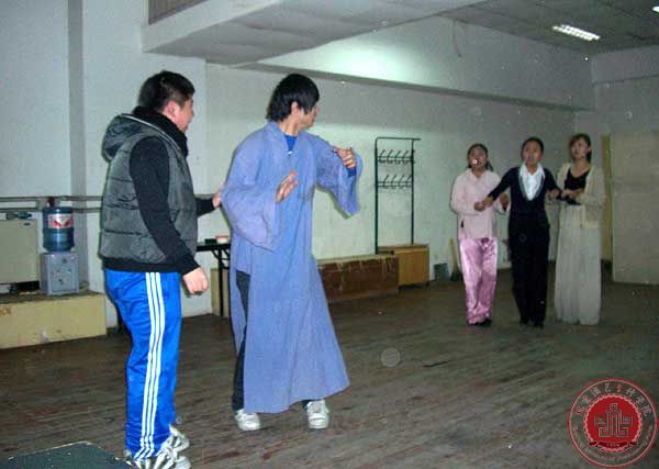北演梁伯龙教授改编话剧《谐语西厢》正式合成排练