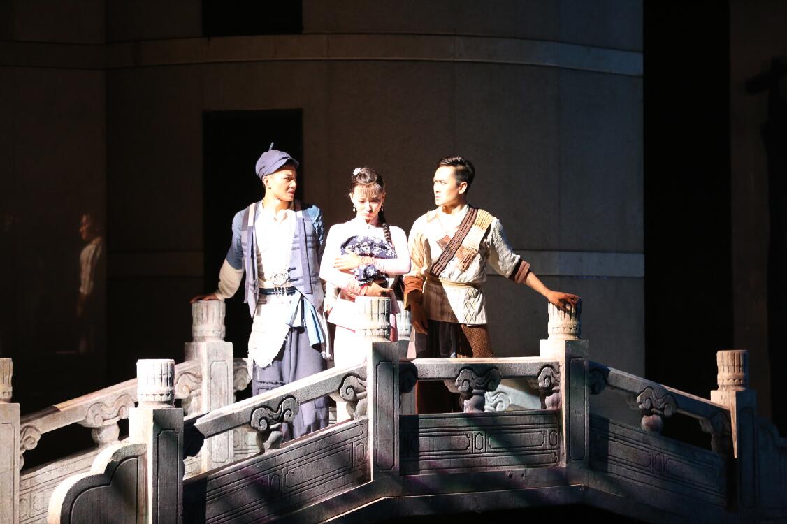 我院大型原创舞剧《金蝉塑与糖人宝》首演大获成功 我院大型原创舞剧《金蝉塑与糖人宝》首演大获成功