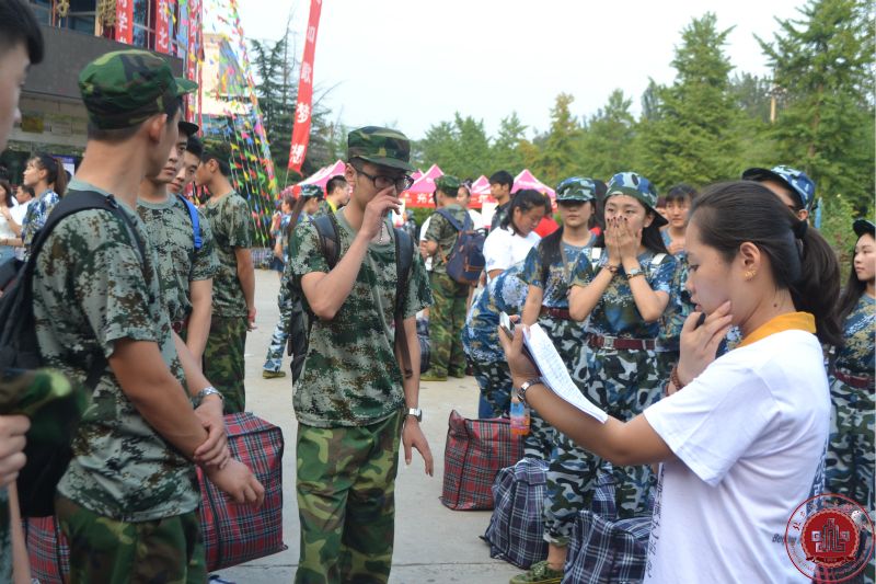 北京演艺专修学院喜迎八方学子 北京演艺专修学院喜迎八方学子