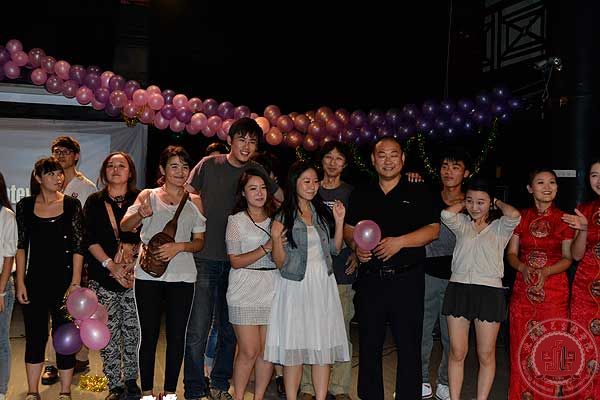 影视编导系与美术系携手欢庆中秋