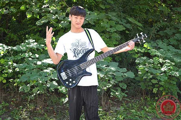 我院“3+3乐队”原创歌曲《我需要梦想》唱响校园 我院“3+3乐队”原创歌曲《我需要梦想》唱响校园