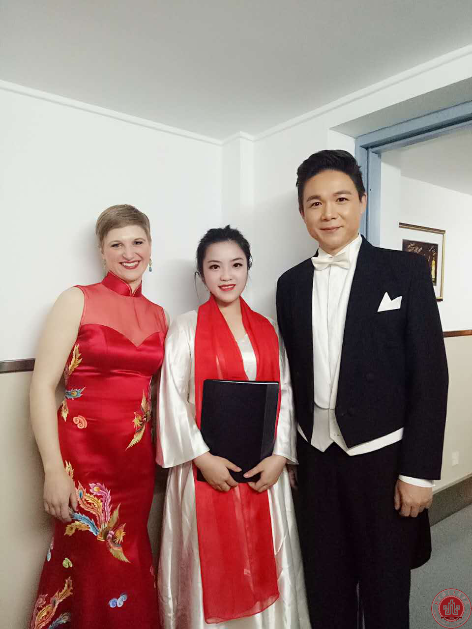 我院音乐系学生参加中央电视台新年音乐会 我院音乐系学生参加中央电视台新年音乐会