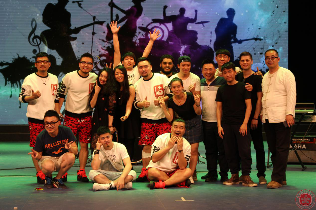 美国伯克利音乐学院中美音乐人交流分享会在北演剧场举行