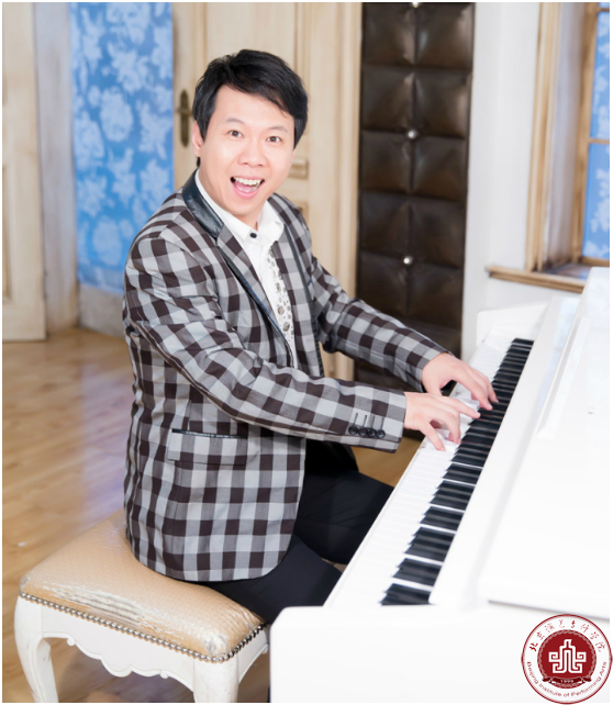 付林院长、刘丹宁老师受邀担任中国好声音北京赛区评委 付林院长、刘丹宁老师受邀担任中国好声音北京赛区评委