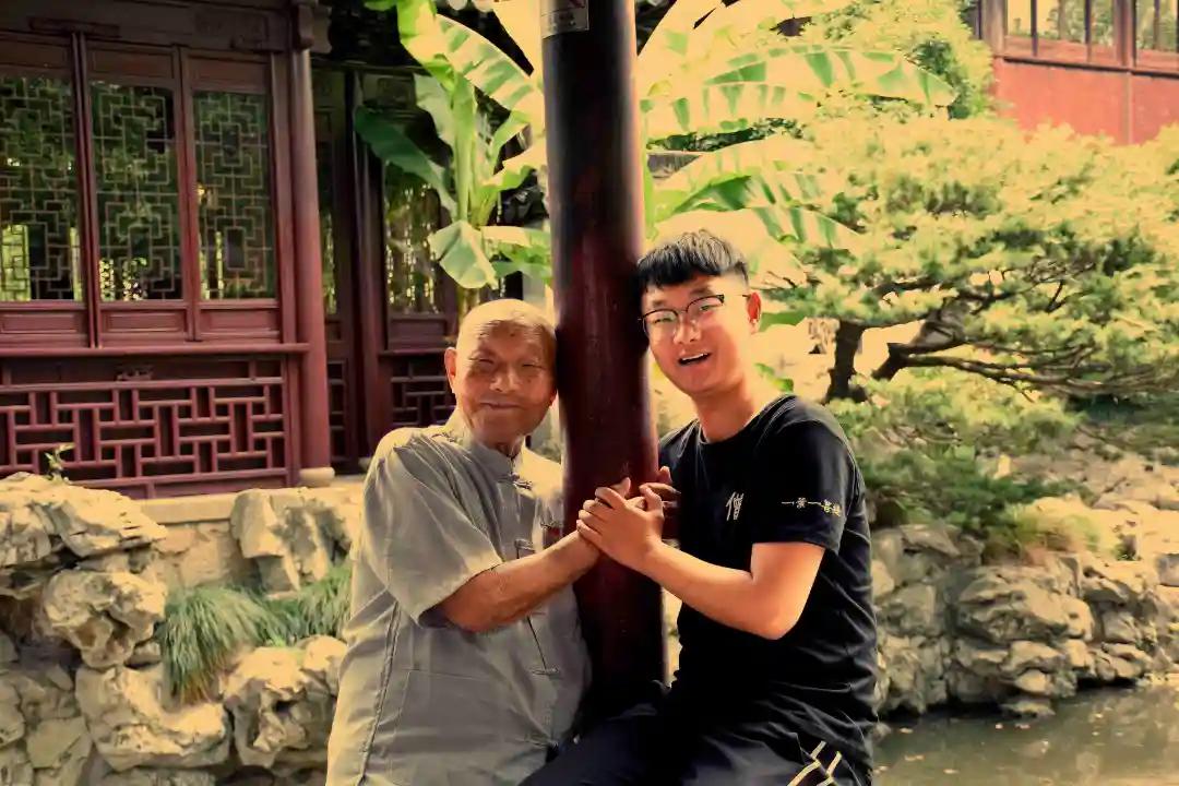 战“疫”行动｜微光照亮抗“疫”路 ，北演学子勇担当